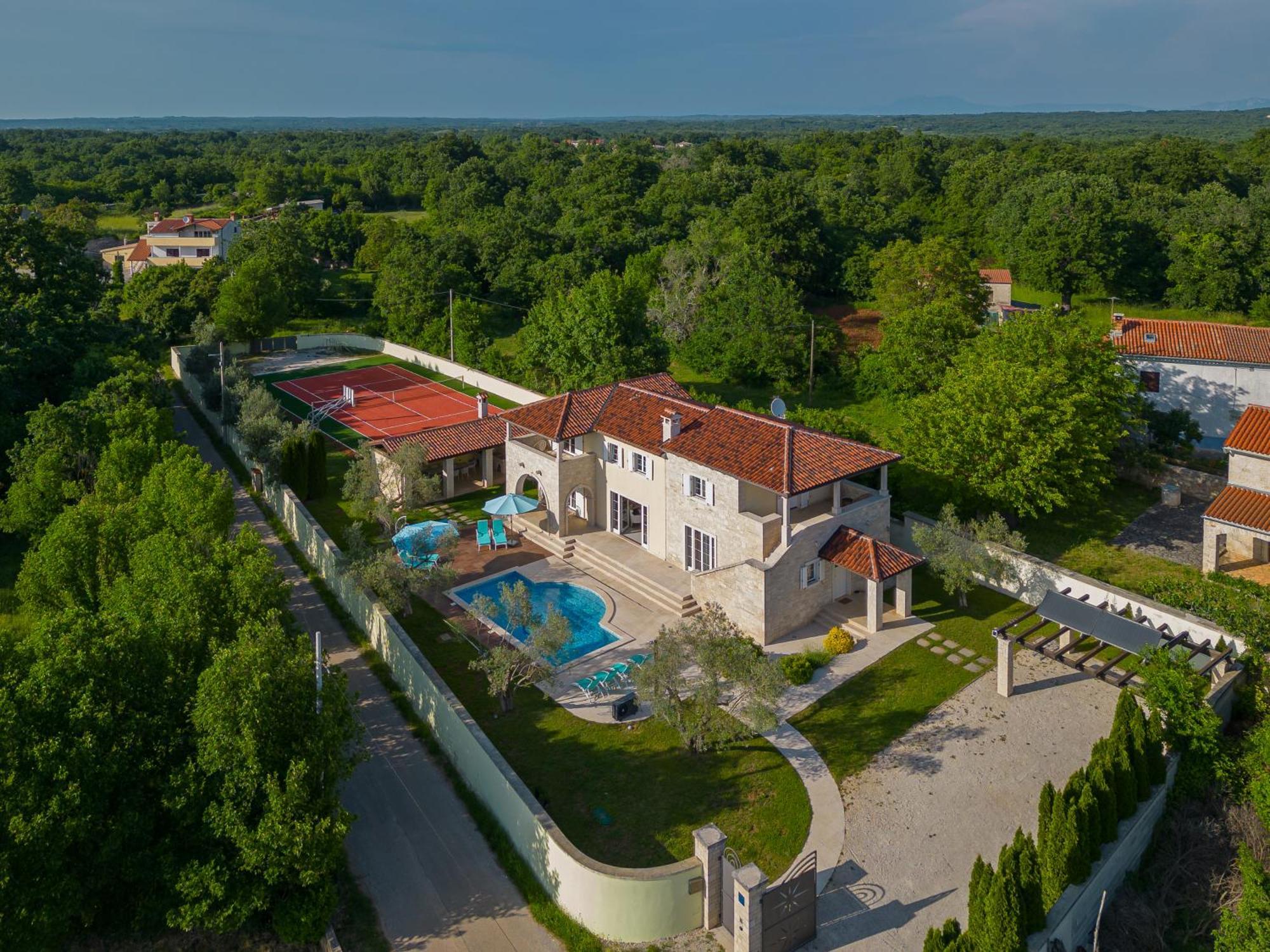 Villa Ortensia Mit Beheiztem Pool By Istrialux Svetvincenat Luaran gambar